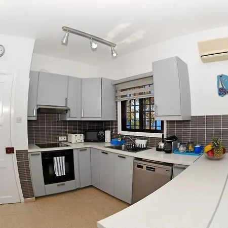 Apartament Coral Gardens Beach House Oroklini