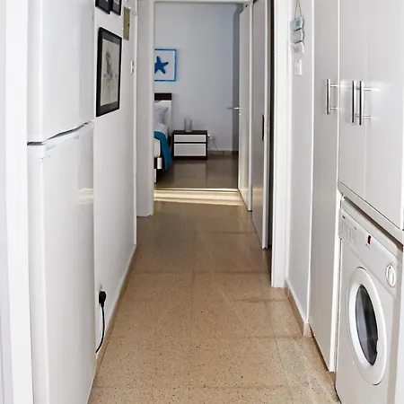 Coral Gardens Beach House Апартаменты